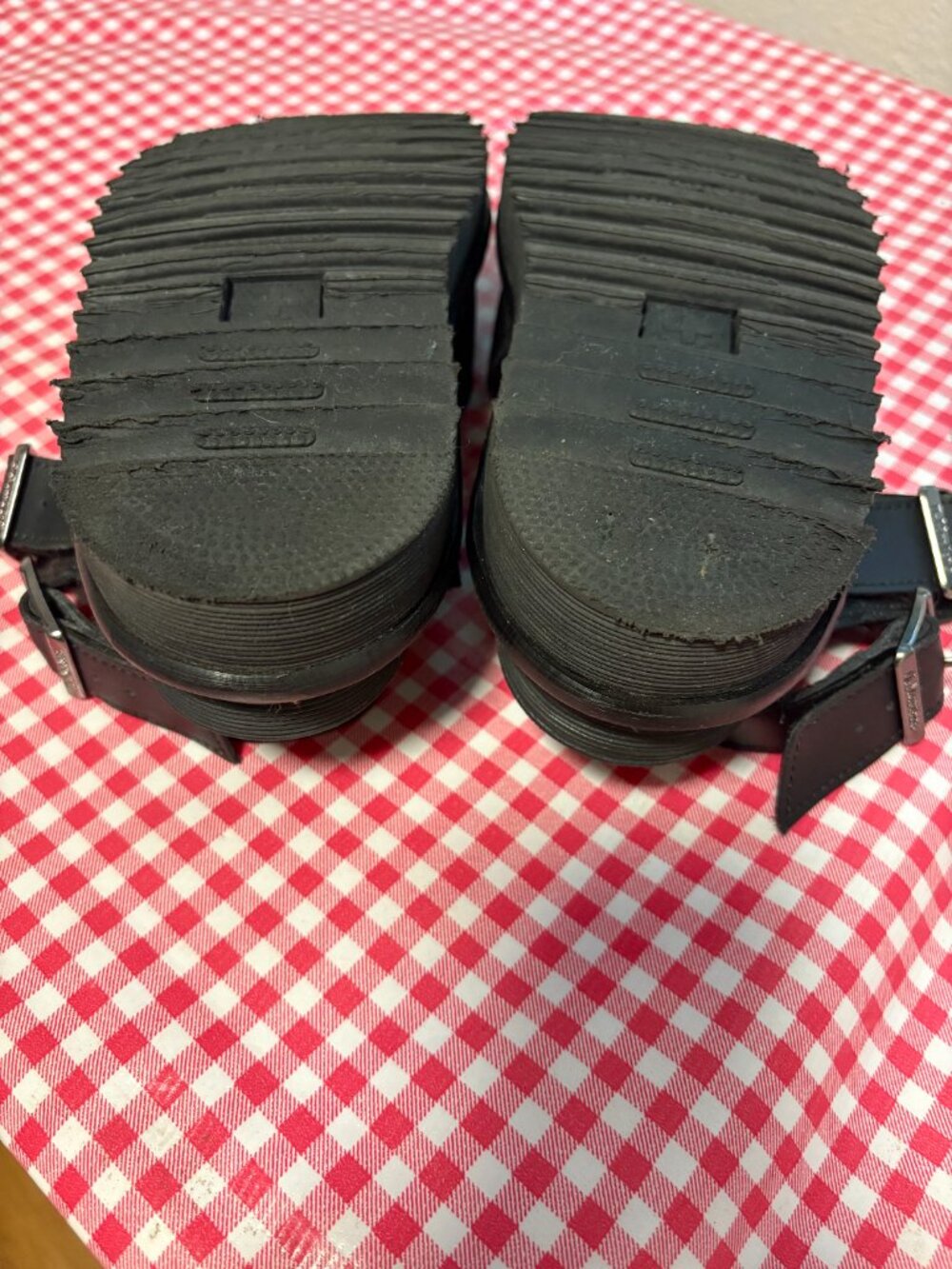 Doc Martens Black Voss Hydro Yellow Welt Stitching Sandals Size 7 - Picture 10 of 10